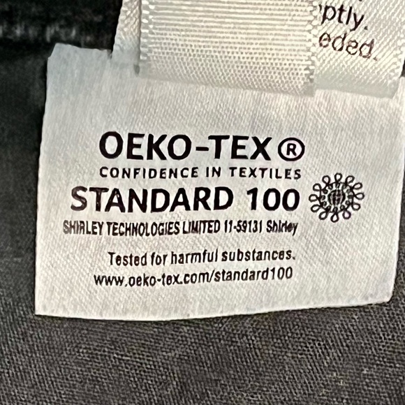 SO Black Cutoff Shorts Women 11/30W Stretch Raw Edge Fray Hem Denim Jeans - Picture 4 of 5